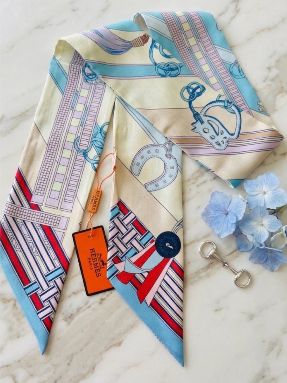 Hermes Grand Apparat Silk Twilly Scarf NWT no box